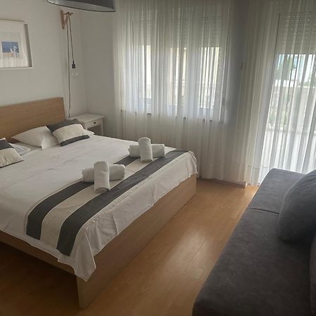 Apartmani Mira Vodice Dış mekan fotoğraf