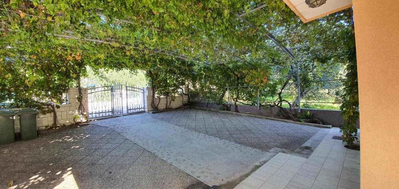 Apartmani Mira Vodice Dış mekan fotoğraf