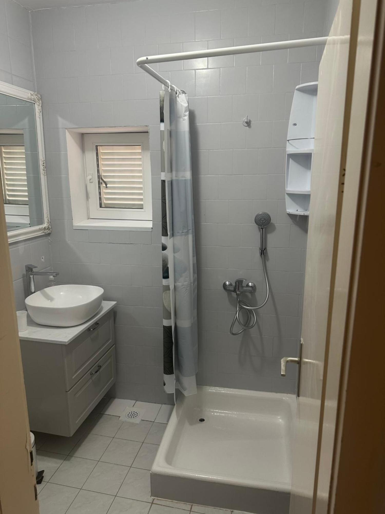Apartmani Mira Vodice Dış mekan fotoğraf