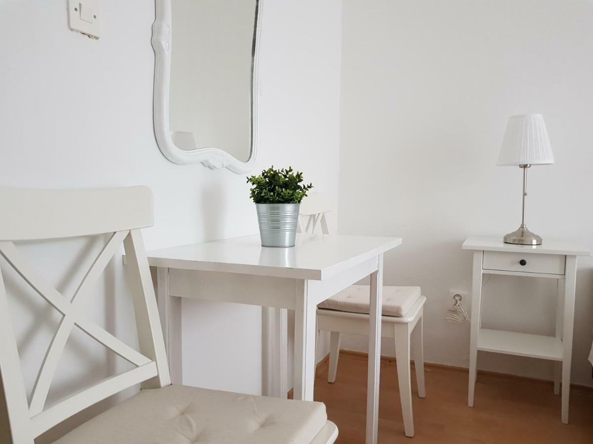 Apartmani Mira Vodice Dış mekan fotoğraf