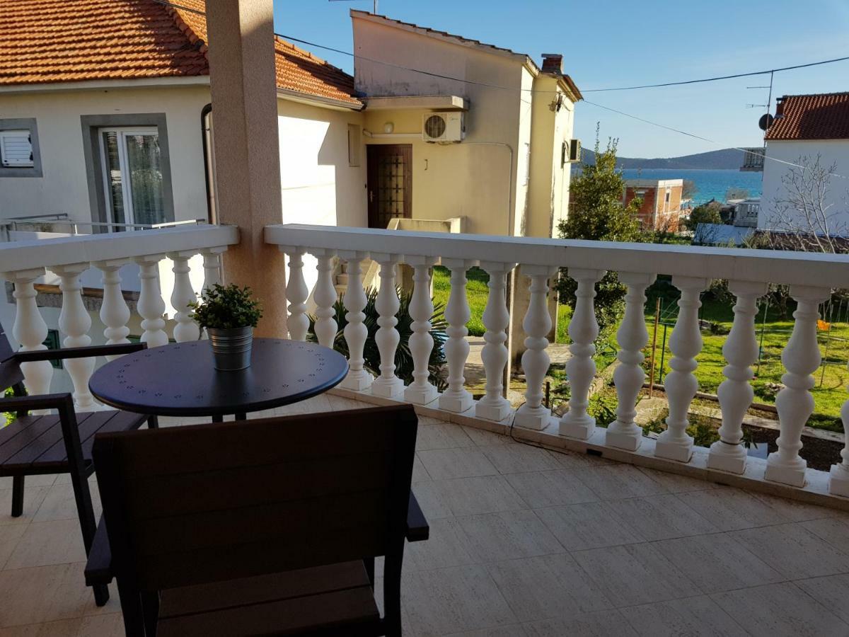 Apartmani Mira Vodice Dış mekan fotoğraf