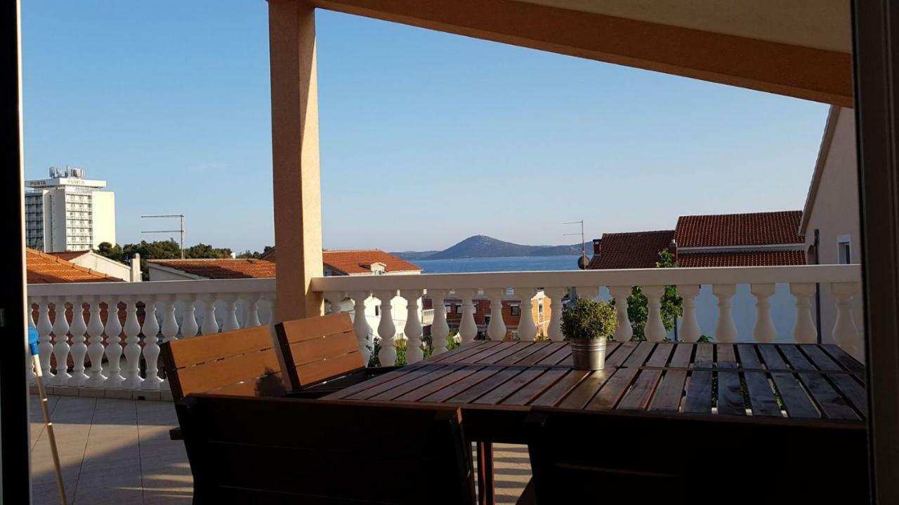 Apartmani Mira Vodice Dış mekan fotoğraf