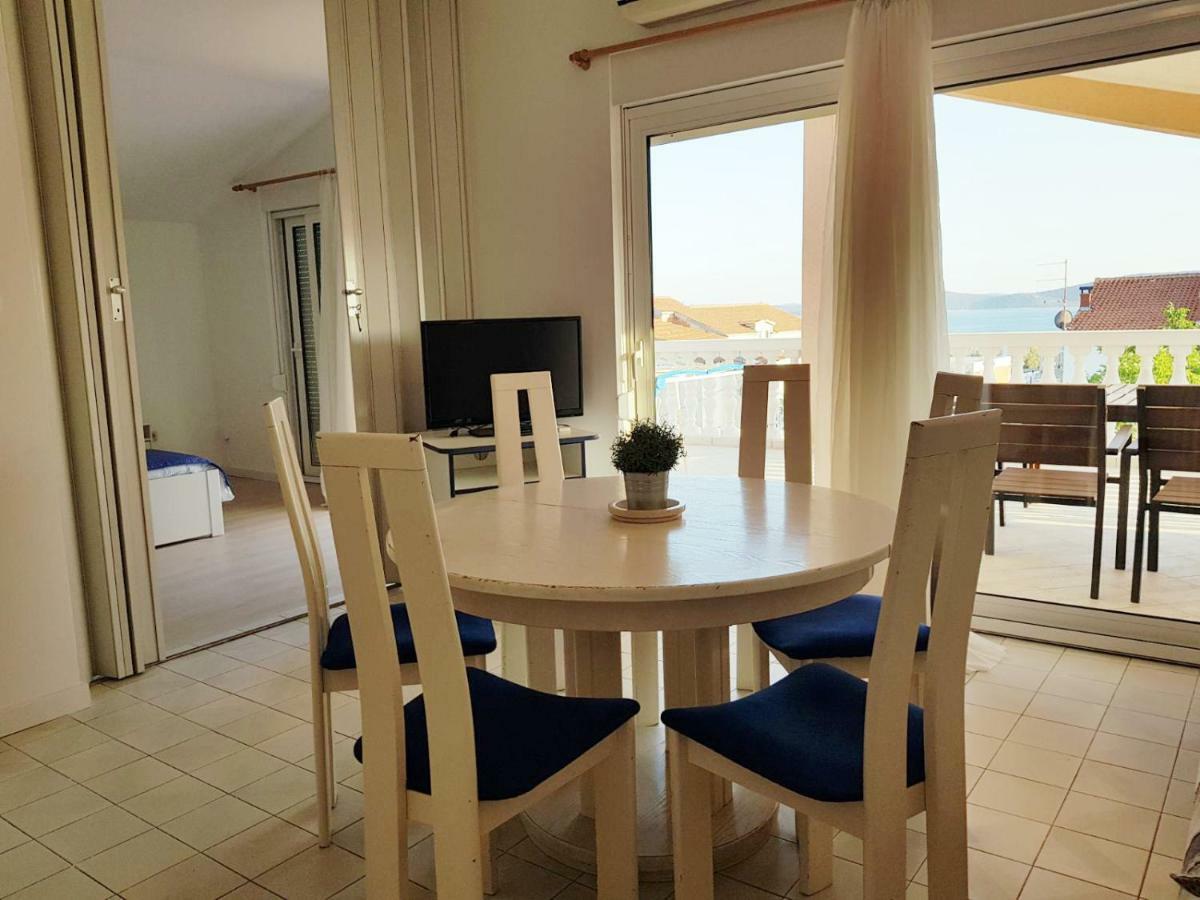 Apartmani Mira Vodice Dış mekan fotoğraf